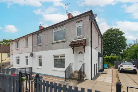 42 oakfield road 32