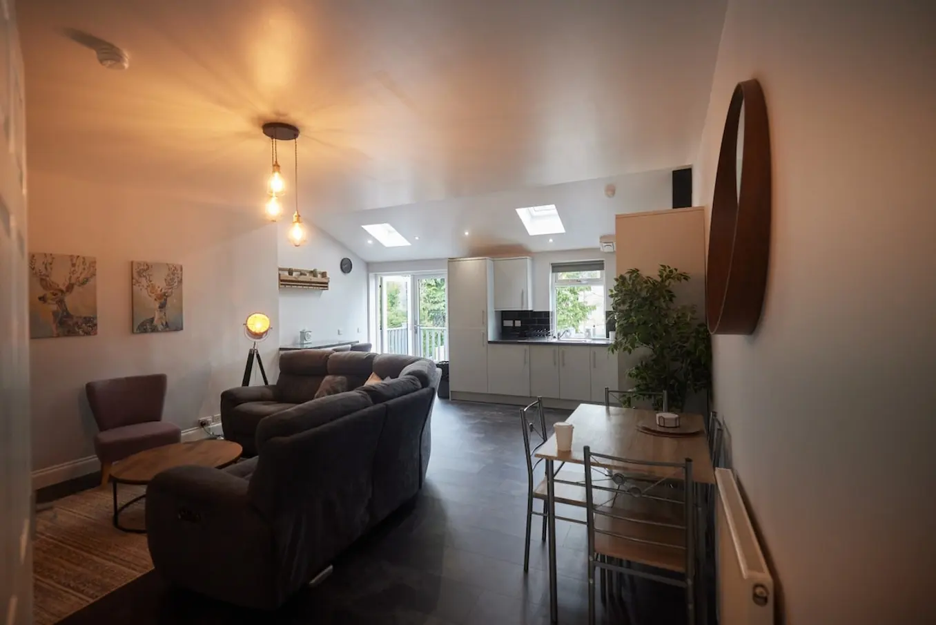 a57b8f76 ed7c 4e0f 9014 22b1fbd0d4d6.jpg