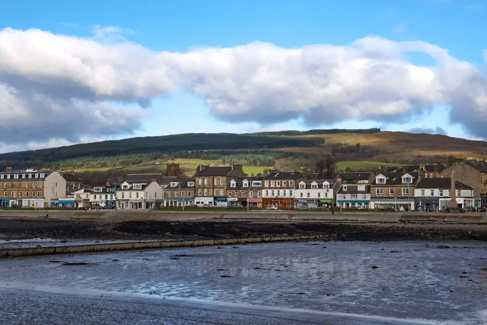 Helensburgh 38 1
